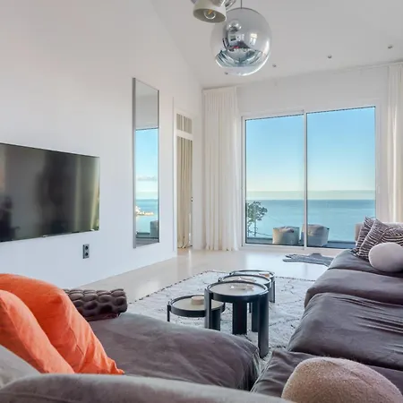 Lázaro By Madeira * Funchal (Madeira)