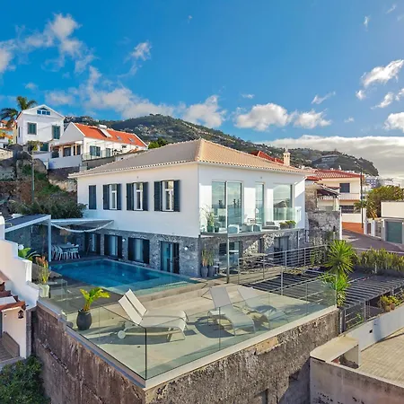 بيت للعطل Lazaro By Madeira