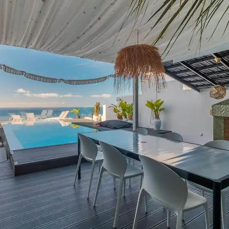 Lazaro By Madeira فونشال