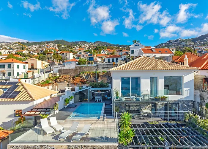 Lazaro By Madeira Feriehus Funchal (Madeira)